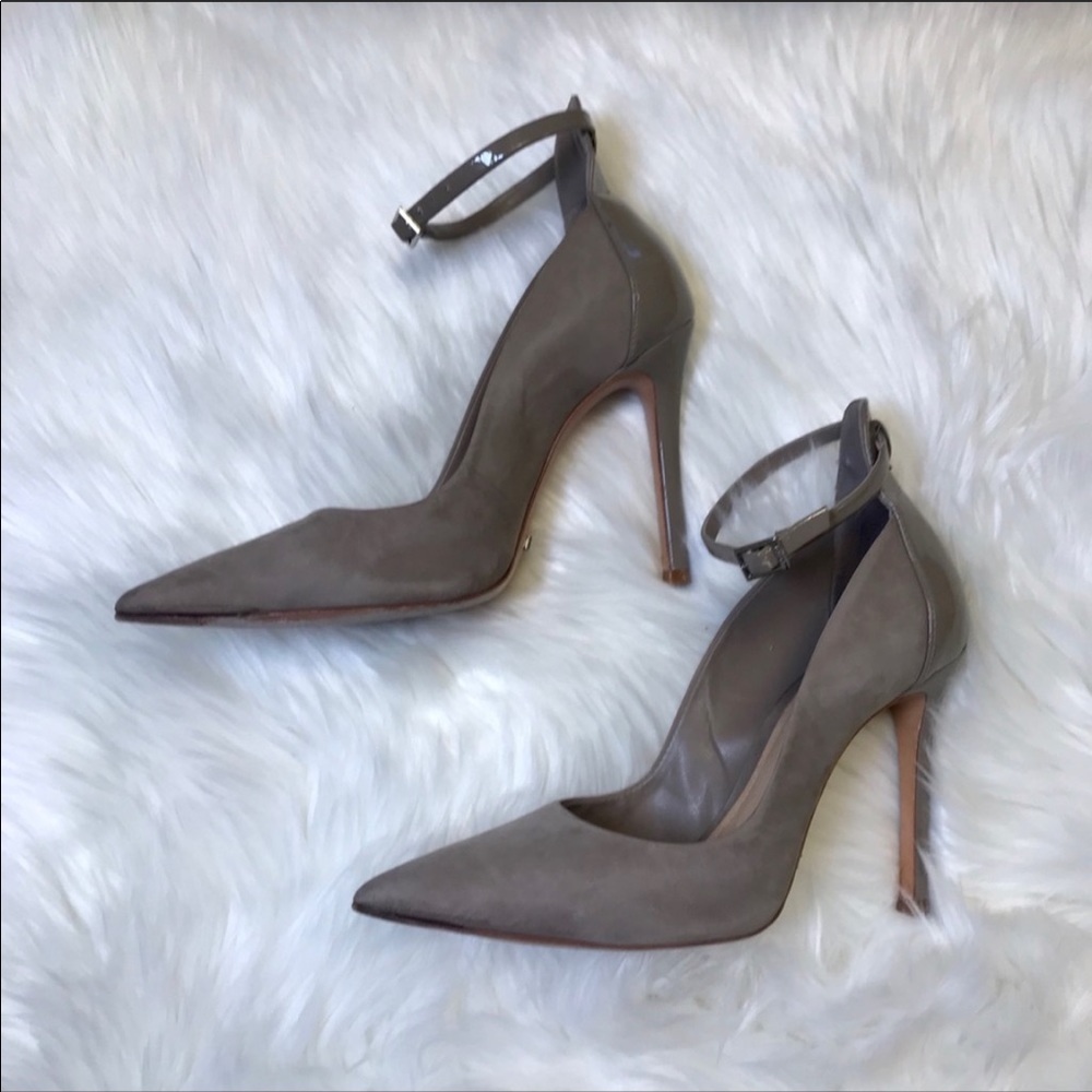 Nwot Schutz Grey Suede Ankle Strap Thaynara Pumps